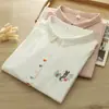 Camisa Feminina de Manga Curta com Botões Coloridos Bordado de Coelho Estilo Artístico Estilo Novo Verão 2025 Gaze Dupla Camada Solta