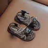 Zapatos de Princesa Elegantes con Suela Suave para Niñas, Sandalias para Niñas, Nuevos Modelos Brillantes de Verano para Niños Mayores, Antideslizantes 2026