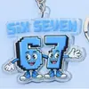 Acrílico 67 Hermanos Gesto Robando Cerebro Podrido Llavero Colgante Merchandising de Dibujos Animados para Estudiantes y Decoración de Mochila