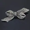 Venda Direta de Fábrica de Broches de Laço Inteiros de Diamante, Estampagem e Cravação em Liga de Zinco, Fábrica de Origem Personalização Atacado
