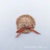 Colgante de Sombrero de Paja Tejido a Crochet con Rafia, Decoración Estilo Vacaciones, Accesorios DIY Estilo Coreano para Ropa y Bolsos, Venta al por Mayor de Accesorios y Componentes