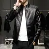 Nueva Chaqueta de Cuero para Hombre Otoño e Invierno Terciopelo Engrosada Moda Coreana Corta Ajustada Atractiva Chaqueta de Motociclista de Invierno