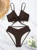 2027 Nuevo bikini de traje de baño de color sólido sexy para mujer de dos piezas, transfronterizo europeo y americano de Amazon
