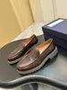 Mocasines brillantes de cuero estilo británico JMW plataforma dentada suela gruesa slip-on zapatos de comercio exterior para mujer en stock al por mayor