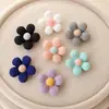 Accesorios de resina para manualidades con girasol de cinco pétalos, tocado para niños, banda de goma, clip lateral, zapatos y sombreros hechos a mano, material al por mayor