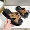 Sandálias de Plataforma com Pérolas para Mulheres Verão Novo Estilo Estilo Francês com Saia Sandálias Romanas de Sola Grossa para Mulheres Usarem ao Ar Livre