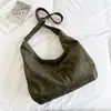 Bolsa Tote Casual de Cor Sólida Grande Capacidade Feminina 2026 Outono Inicial Nova Bolsa Transversal Simples Retrô Personalidade Bolsa de Ombro