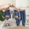 Conjunto de Ropa de Otoño para Niños 2025 Nuevo Ropa Infantil para Niños Guapos Cárdigan Infantil Conjunto de Tres Piezas Chaqueta de Mezclilla para Bebé Primavera y Otoño