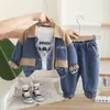 2026 Nueva Moda Otoñal para Niños Ropa Elegante de Primavera y Otoño para Niños Chaqueta de Mezclilla Degradada Conjunto de Tres Piezas de Manga Larga Moderno