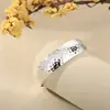 Pulseira Aberta Martelada com Toque de Luxo, Brilho Fino, Gelo Triturado, Nicho Único, Moda Exquisita, Versátil para o Dia a Dia, Acessório Simples