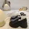 Zapatos Pequeños de Cuero Estilo Británico para Mujer, Nuevos Zapatos de Primavera, Otoño e Invierno 2025 para Mujer, Mocasines Negros de Suela Gruesa sin Cordones JK