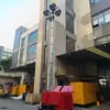Vehículo de iluminación automática de elevación móvil con control de elevación conveniente para rescate de emergencia y equipo de iluminación de elevación a prueba de explosiones