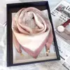 Bufanda Magnética para el Cuello 2025 Nueva Bufanda Cuadrada de Otoño e Invierno Bufanda Triangular de Seda para Mujer Chal Tipo Bufanda para el Cuello a Prueba de Viento