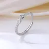 Anillo de Cola S925 Plata de Ley Completa Estilo Ins Hada Cruz Mobius Incrustado con Pedrería Giro Símbolo Infinito