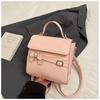 Bolso Pequeño Cuadrado Vintage Nuevo Primavera 2026 para Mujer con un Toque de Alta Gama, Bolso de Mano Elegante, Bolso de Hombro, Bolso Cruzado