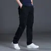 Calça cargo popular de fabricante independente para primavera e outono, de espessura média, com múltiplos bolsos, para homens, calça casual, calça reta solta plus size