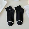 Calcetines bordados para mujer de tubo corto lindos coreanos de algodón para verano blancos primavera verano otoño lazo conejo subred marea roja