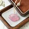 Pingente de Calcedônia Natural com Geleia de Lichia, Gelo Alto, Nuvem Auspiciosa, Pingente de Jade Ruyi, Ágata Fluorescente Tipo Gelo, Pingente de Fechadura Ruyi Oco