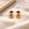 Aretes Geométricos Rojos Ankela Festivos de Año Nuevo Nicho Temperamento Venta Caliente Aretes de Botón Otoño/Invierno 2026 Venta al por Mayor de Pendientes