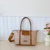 Bolsa Grande para Mujer 2025 Estilo Coreano Bolso de Hombro Tote con Gran Capacidad, Ligero Otoño Simple Portátil Nuevo Estilo para Viajar al Trabajo