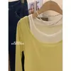 Camiseta Europeia Fina Falsa de Duas Peças Cor Contrastante Feminina Primavera Estilo Ocidental Redutora de Idade Design de Camisa Base Interna Top Manga Longa