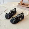 Sandalias de Malla de Princesa para Niñas 2026 Verano Nuevo Estilo Zapatos de Una Sola Hebilla con Lazo para Niñas Zapatos para Bebés Pequeños Zapatos para Estudiantes