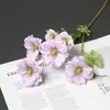 Flor de Borboleta Simulada Multicor 6 Cabeças Flor Pequena Decoração de Casa Enfeites Flor Artificial Flor de Estrada de Casamento Fabricante Flores Artificiais Atacado