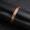 Pulsera Abierta Transfronteriza Europea y Americana para Hombre y Mujer Imán Pulsera de Plata Antigua Patrón de Diamante Retro Tallado Flor de Ciruelo Motocicleta Joyería de Mano