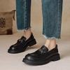 Mocassins Genuínos de Couro Bovino de Primeira Camada com Solado Grosso e Design Plissado, Sapatos Pequenos de Couro com Fivela de Camélia Estilo Britânico, Sapatos Femininos Retrô