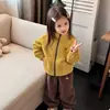 Conjunto Espesso com Forro de Fleece para Meninas 2026 Novo Estilo de Inverno Casaco Infantil Estiloso Menino Menina Conjunto Casual de Duas Peças