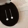 Aretes de Hilo para Oreja con Borla de Circonita Estilo Caliente de Manantial Caliente Pendientes con Sentido de Diseño de Nicho Elegante Pendientes Chapados en Oro Nuevos para Mujer 2025