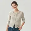 Colección Otoño 2026: Top de Cachemira y Seda de Morera para Mujer con Mangas Largas y Diseño de Tejido Calado Bordado en 3D