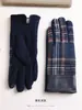 Guantes Retro Británicos "Espigas de Trigo de Cosecha" de Lana y Terciopelo Pantalla Táctil Modernos Engrosados Cálidos de Invierno para Montar Mujeres