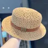 Estilo Old Money Retrô Vazado Topo Plano Chapéu de Sol para Proteção Solar de Verão na Praia para Mulheres Chapéu de Palha