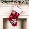 Nuevos Productos Transfronterizos Decoración Navideña Copo de Nieve Calcetines Navideños de Cuadros Rojos y Negros Bolsa de Regalo Navideña Decoración Navideña Calcetines de Caramelo