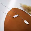 Colar de pérola natural barroca em prata S925 com pingente em Y de estilo frio, corrente para clavícula, versátil, presente para amigas