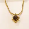 Colgante Individual Fundición de Acero Inoxidable Transfronteriza Joyería Retro Simple Cuadrado Piedra Natural Collar Pulsera Accesorios DIY Fábrica