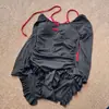 Moda Praia Plus Size para Mulheres 2026 Novo Estilo, Valoriza Figuras Ligeiramente Cheias, Faz Você Parecer Mais Magra, Fashion e Elegante, Roupa de Banho Deslumbrante para Fontes Termais e Férias