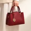 Bolso de Boda Rojo para Mujer 2026 Nuevo Bolso de Banquete de Boda para Suegra Bolso de Mano Retro de Gama Alta Bolso de Madre
