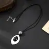 Popular Collar Largo para Mujer de Amazon, Colgante Geométrico Metálico Simple de Gota de Agua Personalizado, Joyería Europea y Americana al por Mayor Comercio Exterior