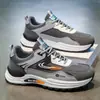 Zapatos de Hombre Primavera 2026 Nuevos de Piel Impermeables Casuales para Correr Deportivos Zapatos de Hombre de Moda Zapatos de Papá a la Moda