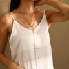 Colar longo sexy de temperamento francês transfronteiriço oco, colar de corrente com borla, eletrogalvanizado, em forma de coração, corrente Y feminina para atacado