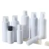 Botella de Plástico de 60ml con Tapa Flip-Top 10-120ml Botella Vacía Pe Fabricante Stock Listo Embotellado de Prueba para Loción Botella con Tapa de Mariposa