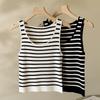 Chaleco de Punto sin Mangas 2026 Verano Nuevo Estilo Cuello Redondo que Expone la Clavícula Rayas Blancas y Negras Camisola Versátil para Mujer