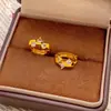Pendientes de Oro de Arena Vietnamita Exquisitos y Elegantes Super Brillantes con Diamantes para Mujer Estilo Coreano Simple Moda Pequeña Joyería para Orejas de Gama Alta