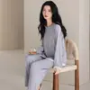 Pijama Modal Colorido de Algodão Canelado Novo para Primavera e Outono Feminino, Gola Redonda, Mangas Longas, Conjunto Macio de Cor Sólida para Casa com Listras