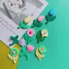 Parche Adhesivo Suave de PVC con Forma de Flor de Tulipán Colorida Material de Accesorios para Funda de Teléfono Móvil DIY Zapatos de Cueva Zapatos Flor Flor de Taza de Agua Pegatina para Refrigerador