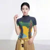 Top plisado de manga corta inspirado en Miyake para mujer, de alta gama, fino para verano, cuello semi-alto, corte ajustado, adelgazante, camiseta estampada