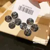 Pendientes de Flor Redonda con Circonitas y Tachuelas Negras, Estilo Europeo y Americano Fresco, Pendientes de Alta Gama