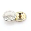 Hebilla metálica de cuatro piezas al por mayor con patrón patrón hebilla oculta de doble cara de 1.5 cm color chaqueta de plumas botones planos para mujer